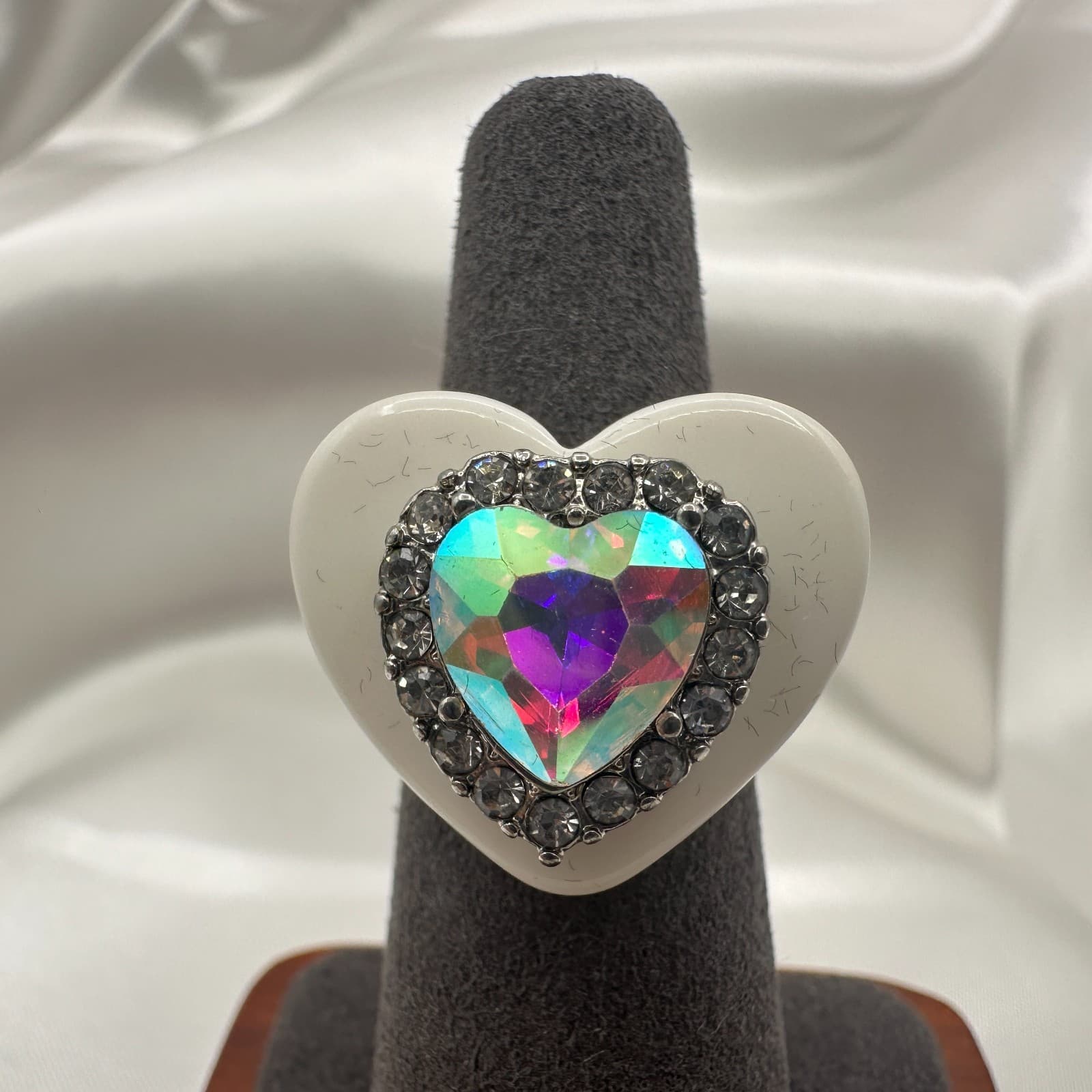 Vintage Y2K Rhinestone Heart Ring Statement Retro Women's Classic Jewelry - Thumbnail 3