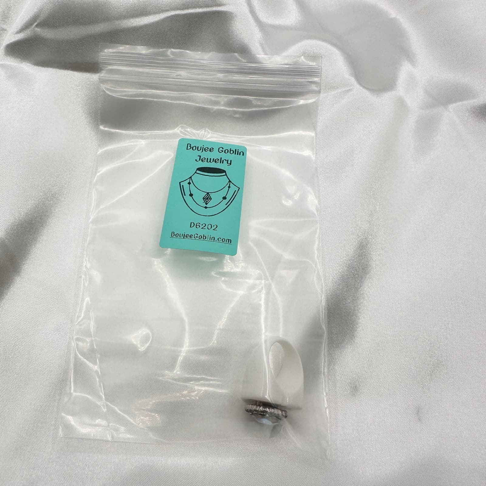 Vintage Y2K Rhinestone Heart Ring Statement Retro Women's Classic Jewelry - Thumbnail 10