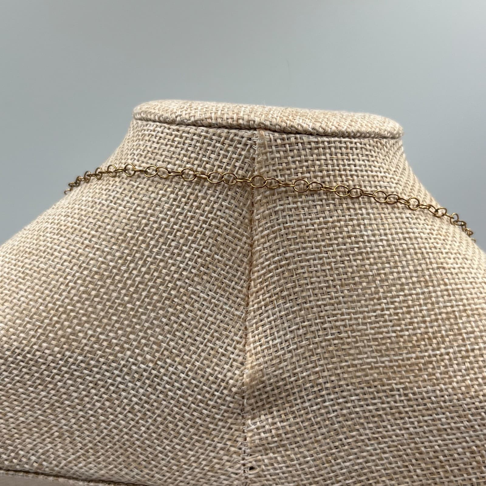 Vintage Egyptian Revival Scarab Necklace Multi-Stone Carved Glass Gold Tone 18" - Thumbnail 6