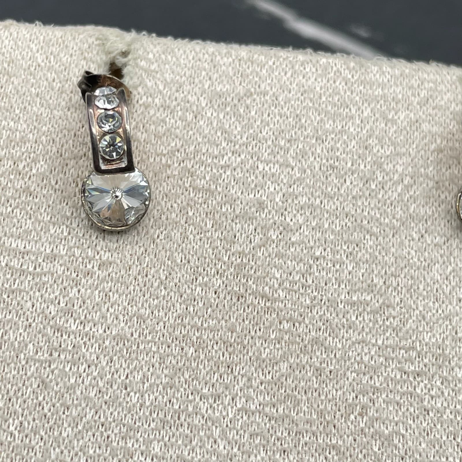 Fashion Silver-Tone Crystal Embellished Butterfly Back J-Hoop Studs Earrings - Thumbnail 6