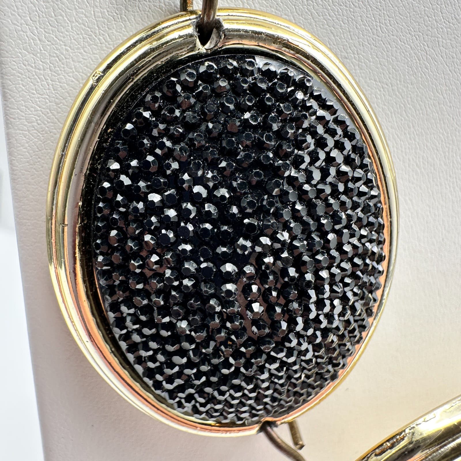 Vintage 90s Black Seed Bead Chunky Statement Necklace Gold Tone Oval Link Boho - Thumbnail 8