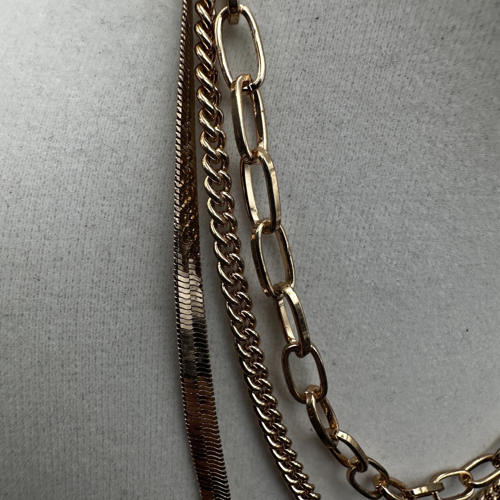 Vintage 90s Gold Tone Multi-Strand Layered Chain Necklace Herringbone Style - Thumbnail 4