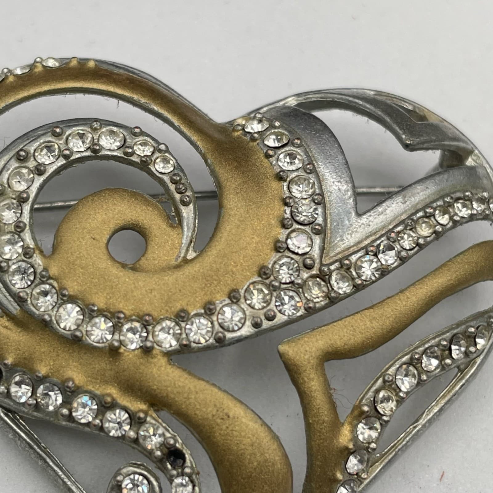 Chico's AHA Two-Tone Classic Fashion Women's Rhinestones Heart Shape Brooch Pin - Thumbnail 6