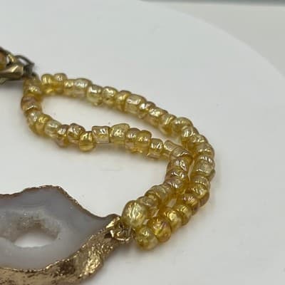 VTG Yellow Seed Beads Wrap Bracelet Agate Slice Center Gold Tone Double Strand - Thumbnail 4