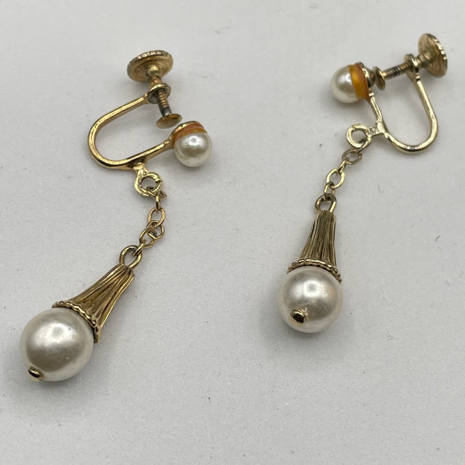 Vintage 1950s Gold-Tone Mother Of Pearl Tassel Drop Dangle Screw-Back Earrings - Thumbnail 8
