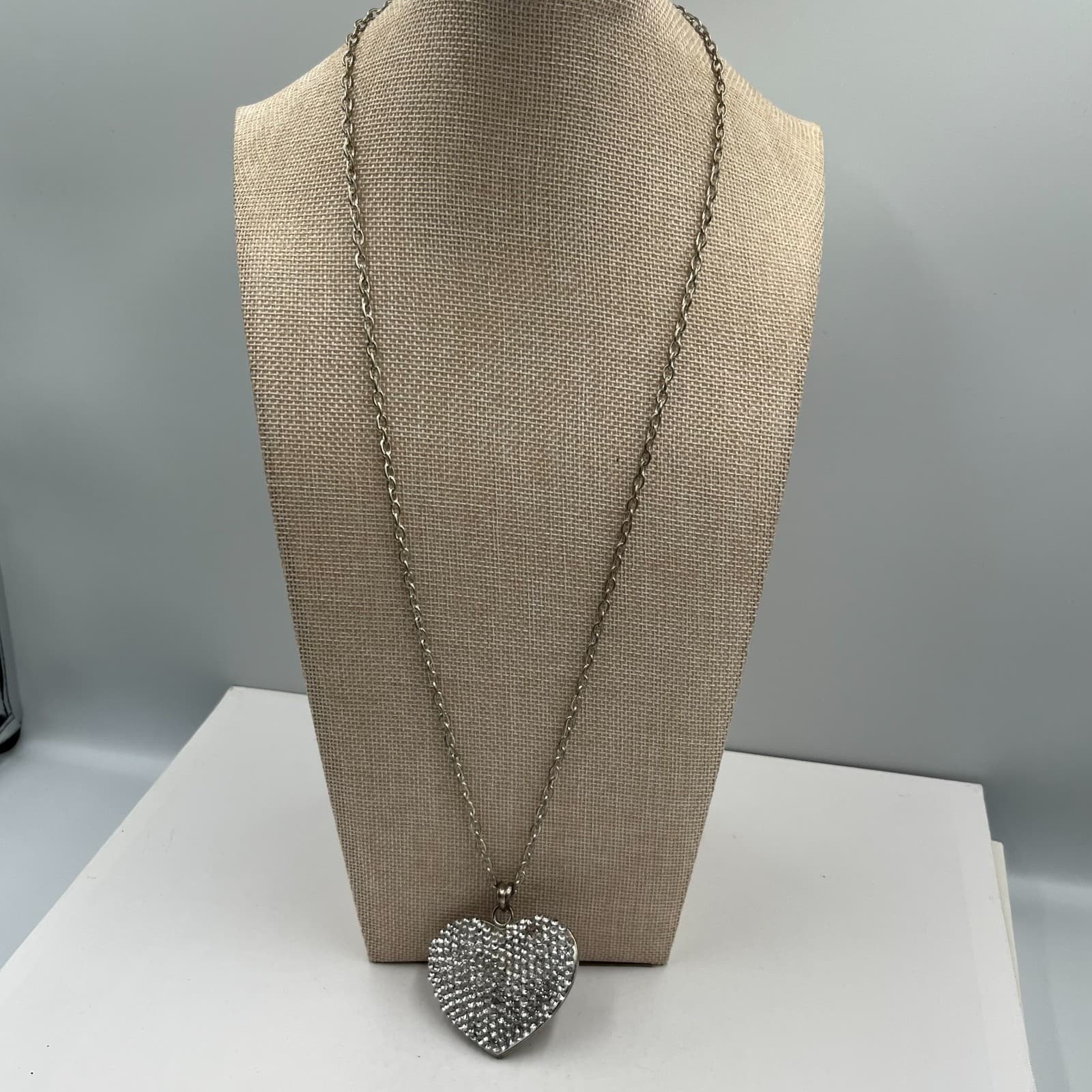 Vtg Open Heart Rhinestone Pendant Necklace Silver Tone Pavé Crystal Jewelry 18” - Image 1