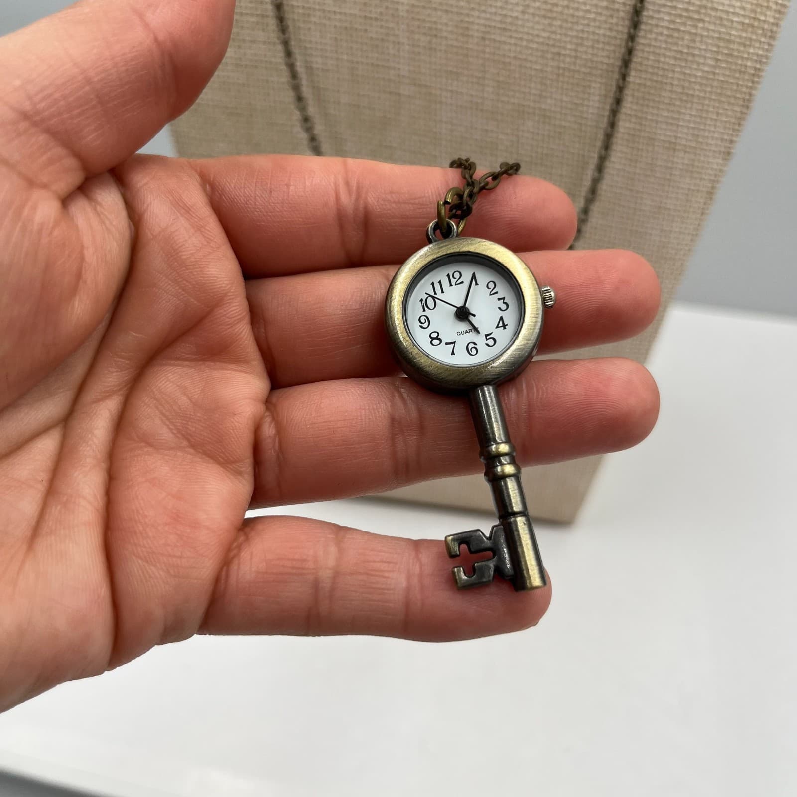 Vintage Steampunk Skeleton Key Watch Necklace Antique Bronze Pendant Ornate Retr - Thumbnail 3