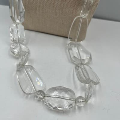 VTG NY Clear Faceted Bead Statement Necklace – Chunky Lucite Acrylic Geometric - Thumbnail 3
