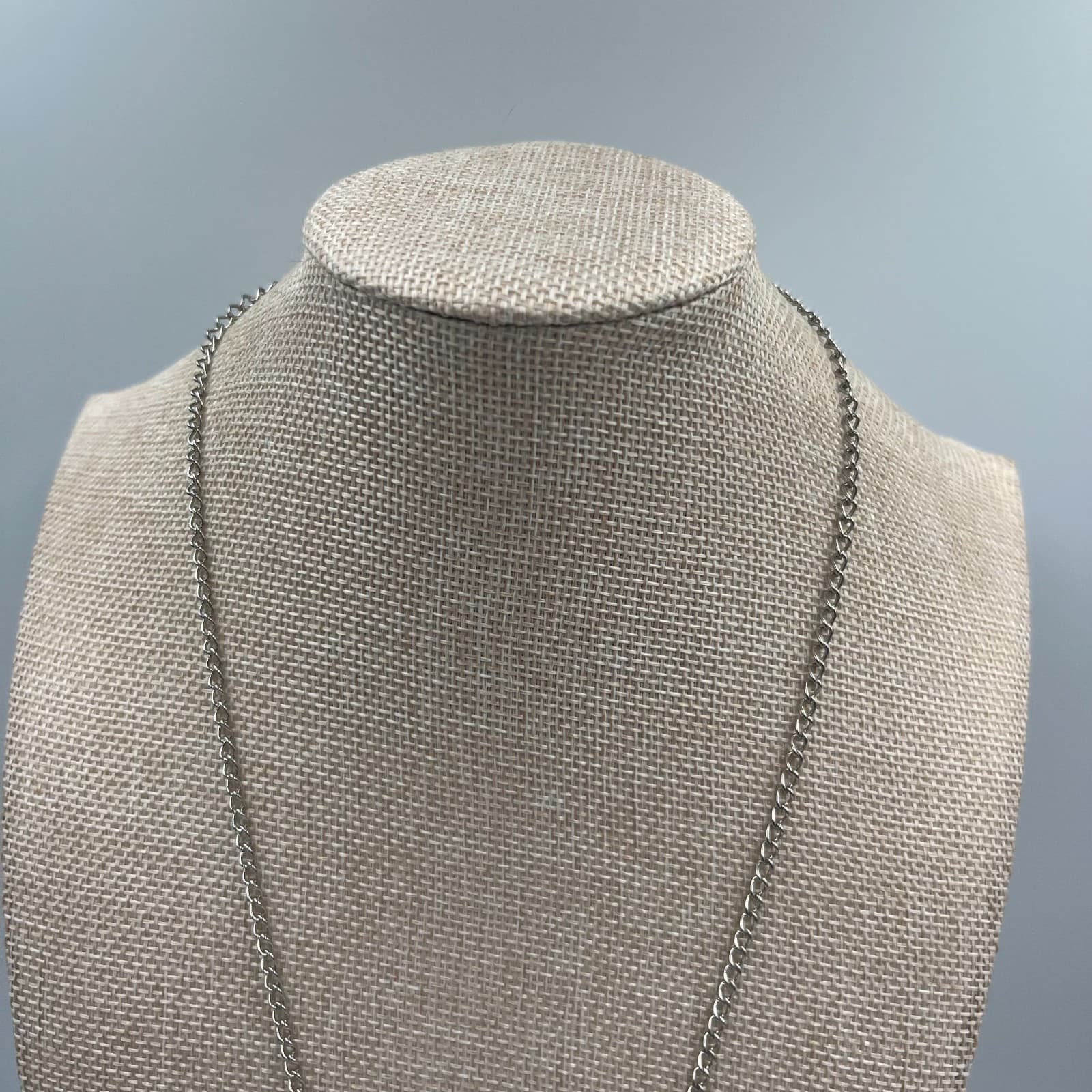 Vintage Silver Tone Crystal Circle Pendant Necklace Teardrop Charms Boho Shell - Thumbnail 2