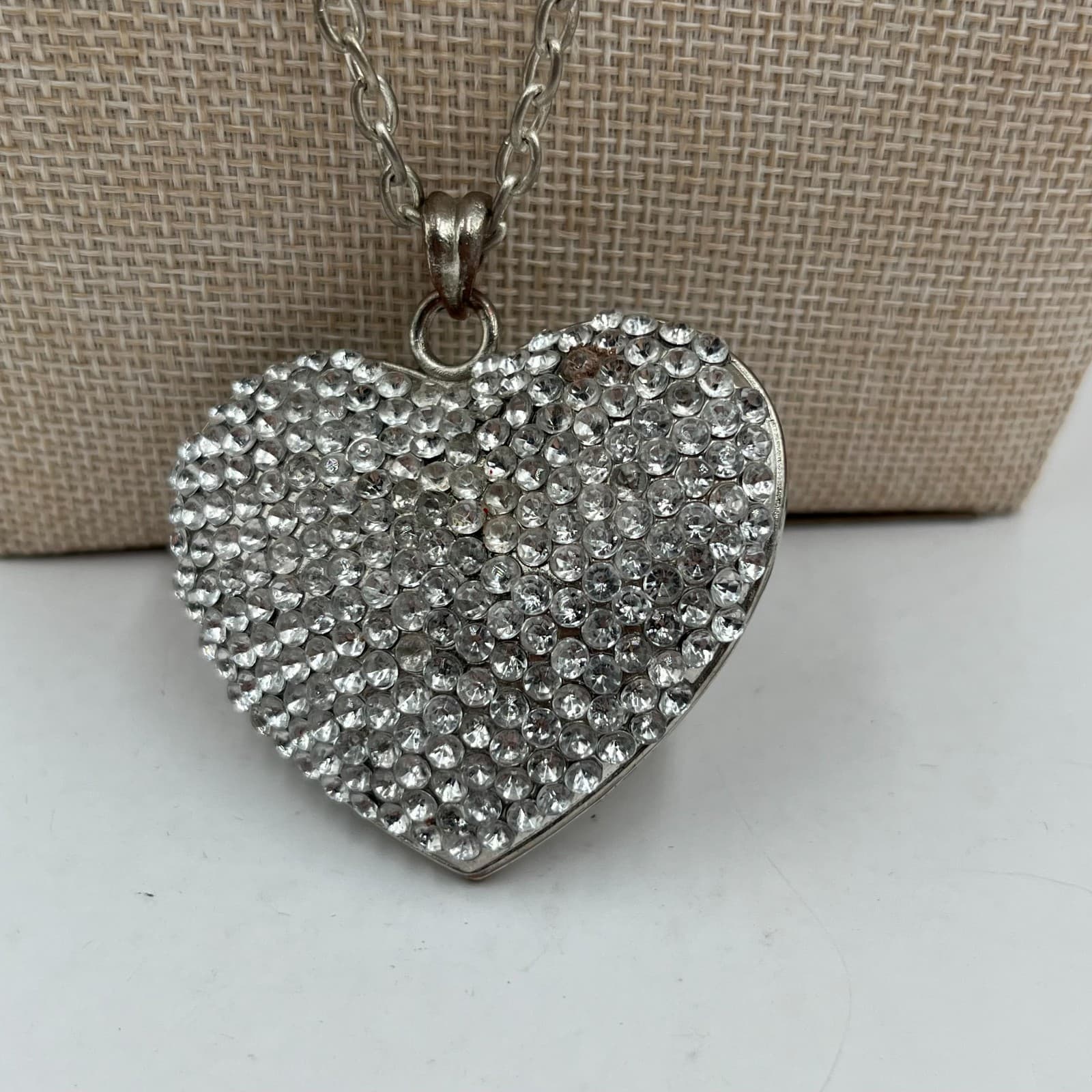 Vtg Open Heart Rhinestone Pendant Necklace Silver Tone Pavé Crystal Jewelry 18” - Thumbnail 3