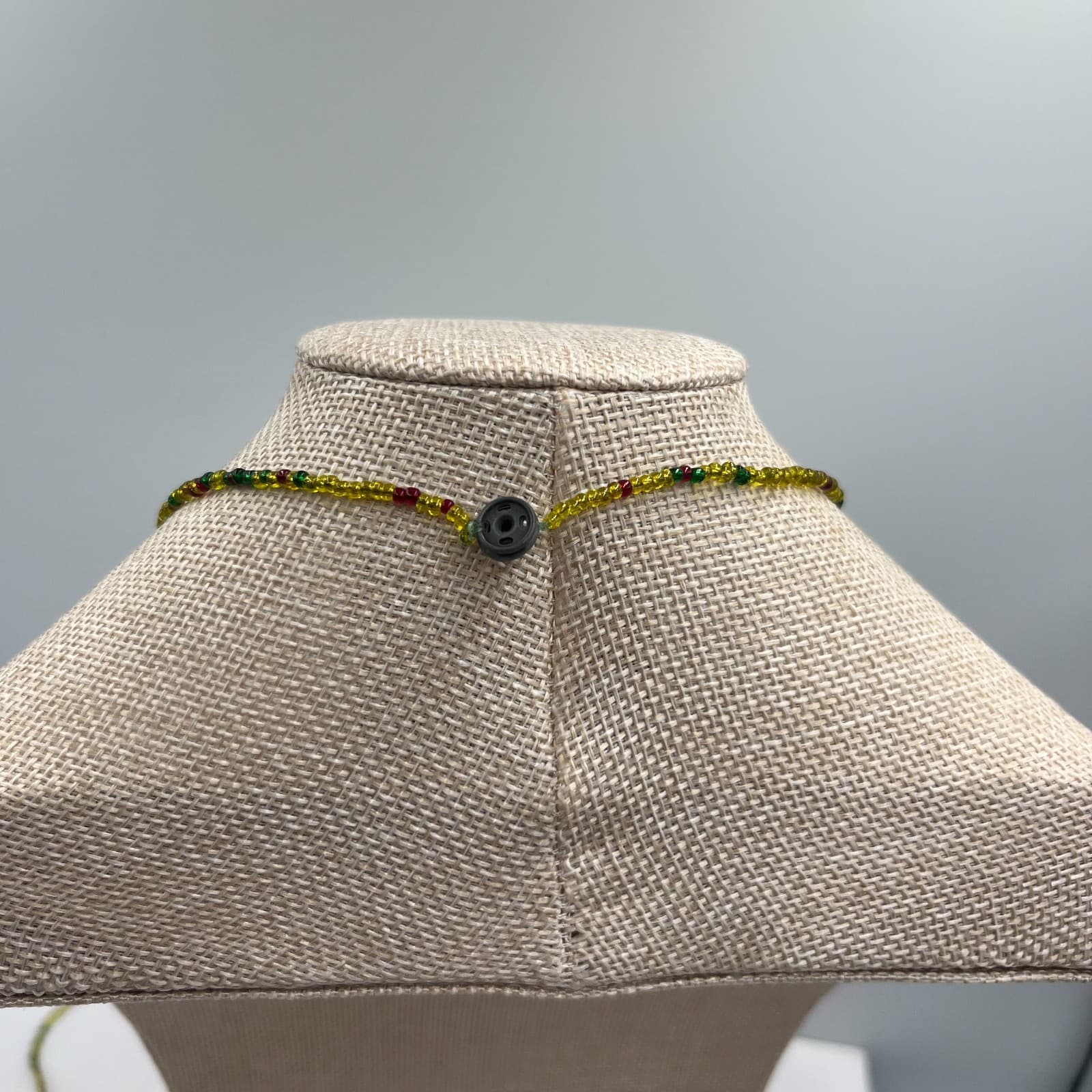 Vintage Handmade Seed Bead Necklace Pan-African Colors Rasta Caribbean 1970s - Thumbnail 6