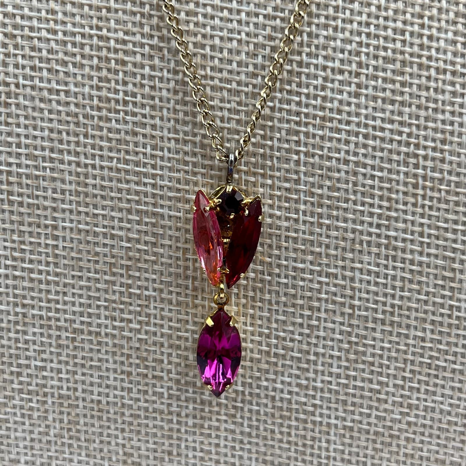 Vintage Gold Tone Marquise Rhinestone Necklace Red Pink Orange Statement Jewelry - Thumbnail 3