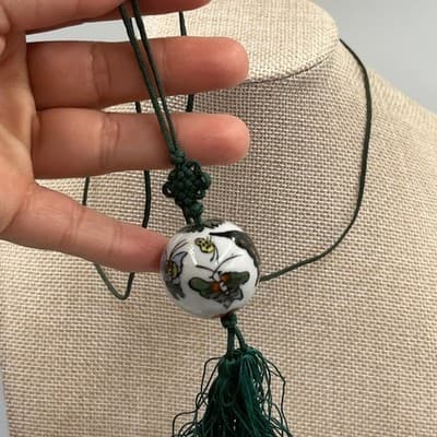 VTG Green Cord Porcelain Bead Necklace Butterfly Painted Ball Tassel Pendant - Thumbnail 7