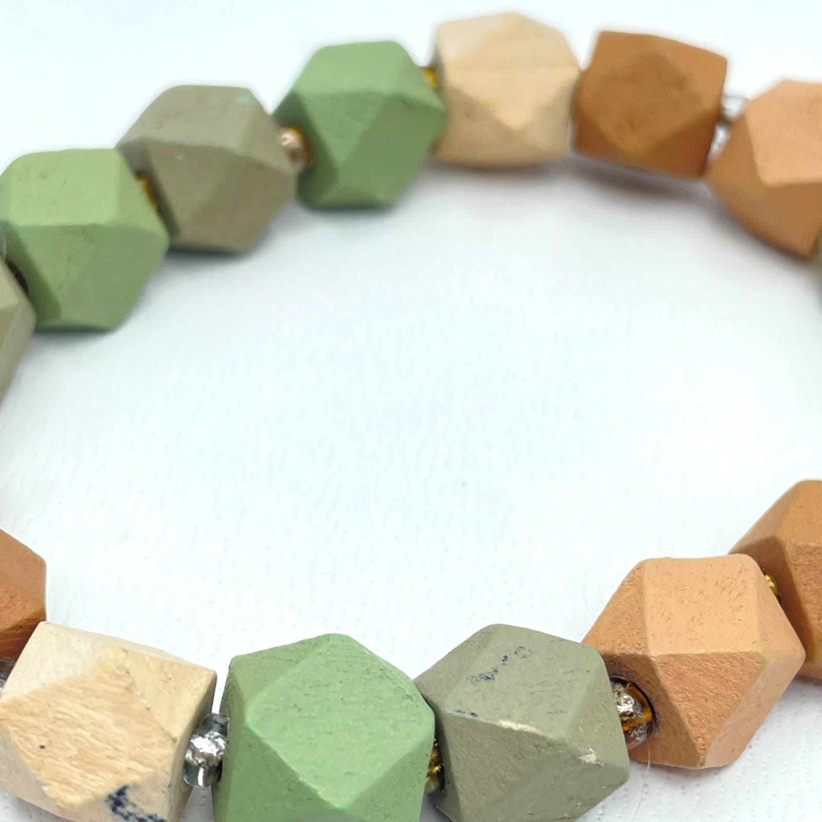 Boutique-Style Multicolor Painted Faceted Wood Seed Beaded Stretch Bracelet - Thumbnail 4