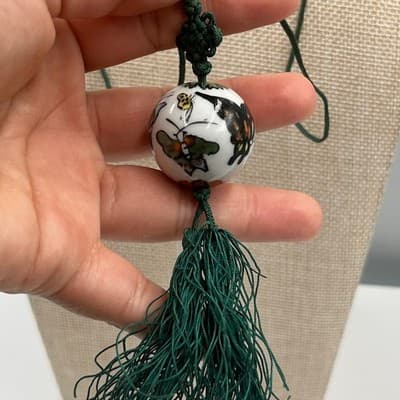 VTG Green Cord Porcelain Bead Necklace Butterfly Painted Ball Tassel Pendant - Thumbnail 5