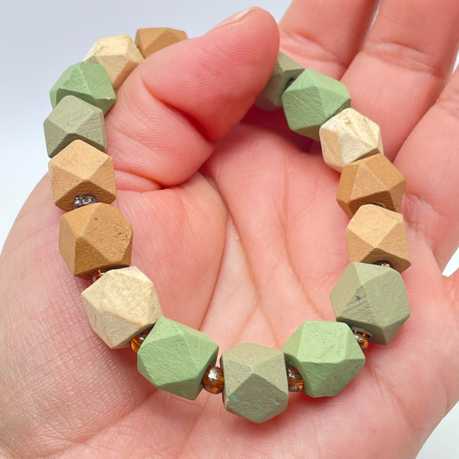 Boutique-Style Multicolor Painted Faceted Wood Seed Beaded Stretch Bracelet - Thumbnail 5