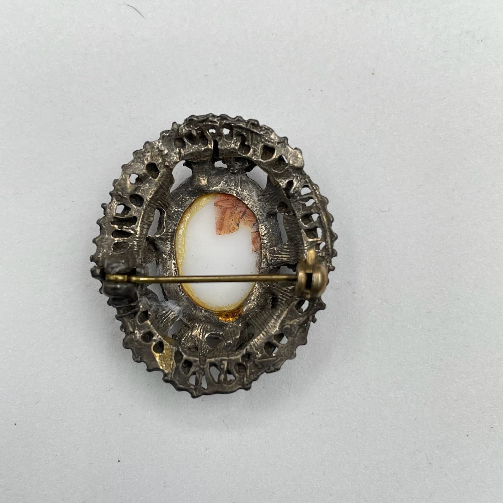 Vintage Victorian Classic Filigree Turquoise Transfer-Ware Beaded Cameo Brooch - Thumbnail 3