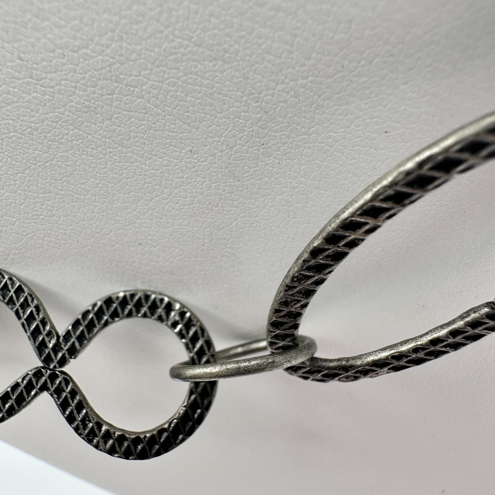 Vintage 90s Silver Tone Textured Link Statement Necklace Oval Chain Jewelry - Thumbnail 7