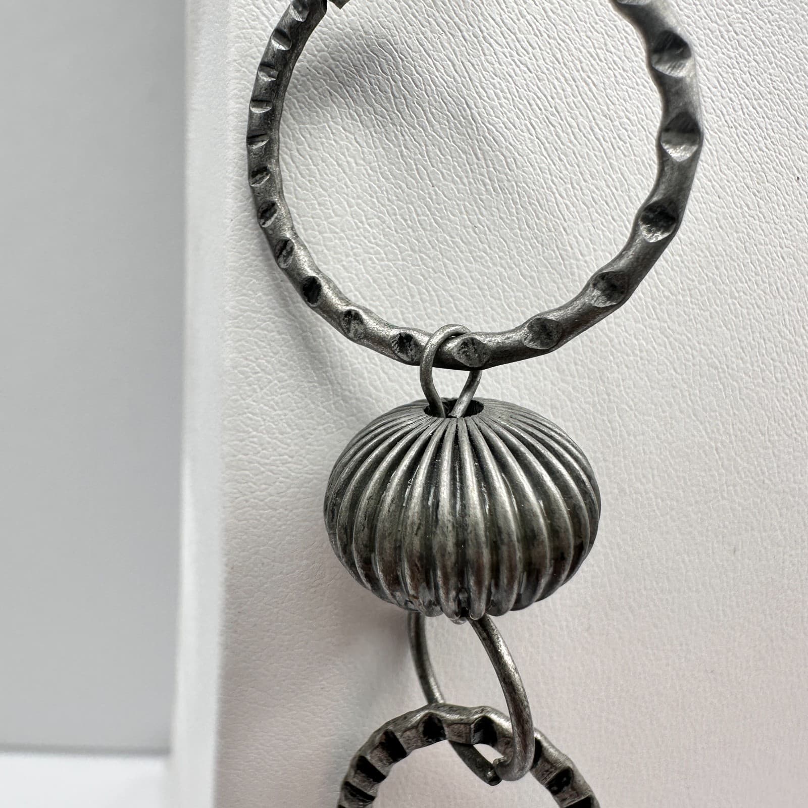 Vintage 90s Silver Tone Textured Link Statement Necklace Oval Chain Jewelry - Thumbnail 4