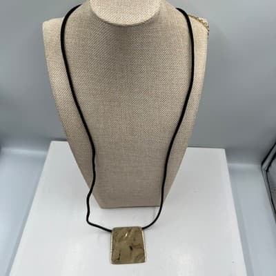 Vintage Chico's Gold Tone Square Pendant Necklace Black Cord Modern Statement - Thumbnail 6