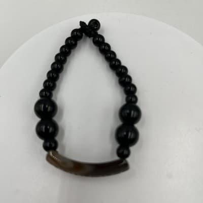 Vintage Black Beaded Bracelet w Brown Agate-Style Bar Palawan Souvenir Engraving - Thumbnail 3