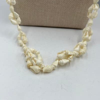 Vintage White Shell Cluster Necklace Double Strand Tropical Beach Style Boho 32" - Thumbnail 3