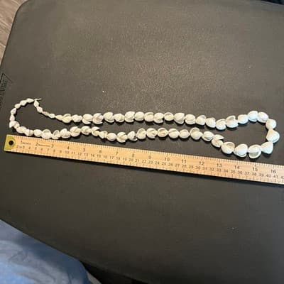 Vintage Shell Beaded Necklace Long Strand White Shell Coastal Boho Statement - Thumbnail 6