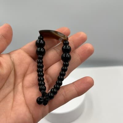 Vintage Black Beaded Bracelet w Brown Agate-Style Bar Palawan Souvenir Engraving - Thumbnail 4