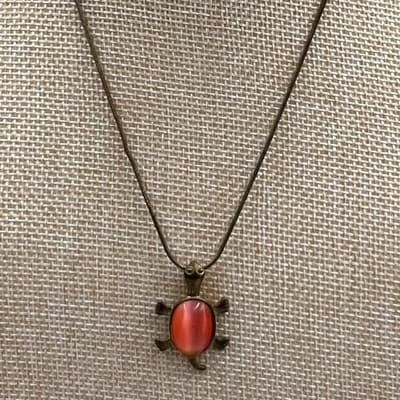 Vintage Turtle Pendant Necklace Pink Cat Eye Stone Bronze Tone Minimalist Charm - Image 1