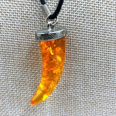 Vintage Faux Amber Horn Pendant Necklace Black Cord Silver Tone Cap Boho Classic - Image 1