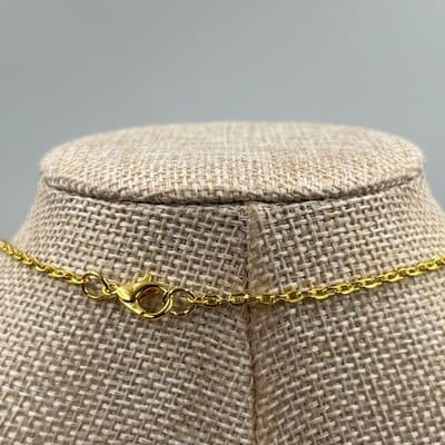 VTG Gold Tone Seashell Pendant Necklace Minimalist Coastal Charm Round Chain - Thumbnail 7