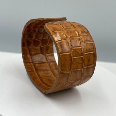 Vintage Carved Brown Bangle Bracelet Faux Wood Textured Wide Cuff Classic Boho - Thumbnail 4