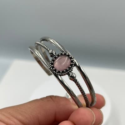 Bracelet Cuff Vintage Silver Tone Pink Faux Stone Triple Band Southwestern Style - Thumbnail 4