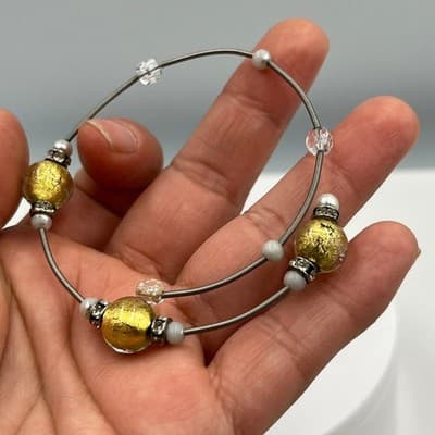 Vintage Adjustable Wire Bangle Bracelet Gold Foil Glass Beads Rhinestone Accents - Thumbnail 5