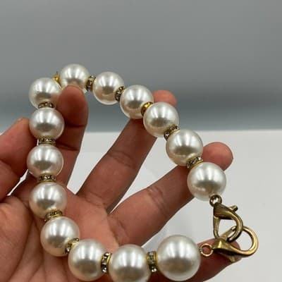 Vintage Faux Pearl Beaded Bracelet Gold Tone Rhinestone Spacers Classic Stretch - Thumbnail 5