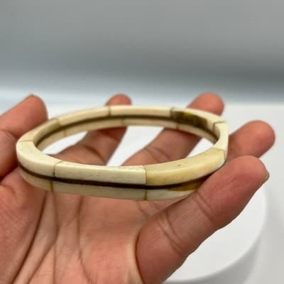 Vintage Cream Bone Style Bangle Bracelet with Gold Tone Inlay Stackable Classic - Thumbnail 4