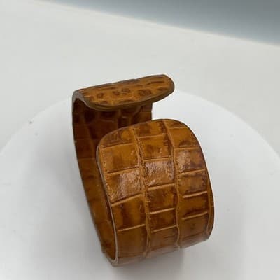 Vintage Carved Brown Bangle Bracelet Faux Wood Textured Wide Cuff Classic Boho - Thumbnail 3