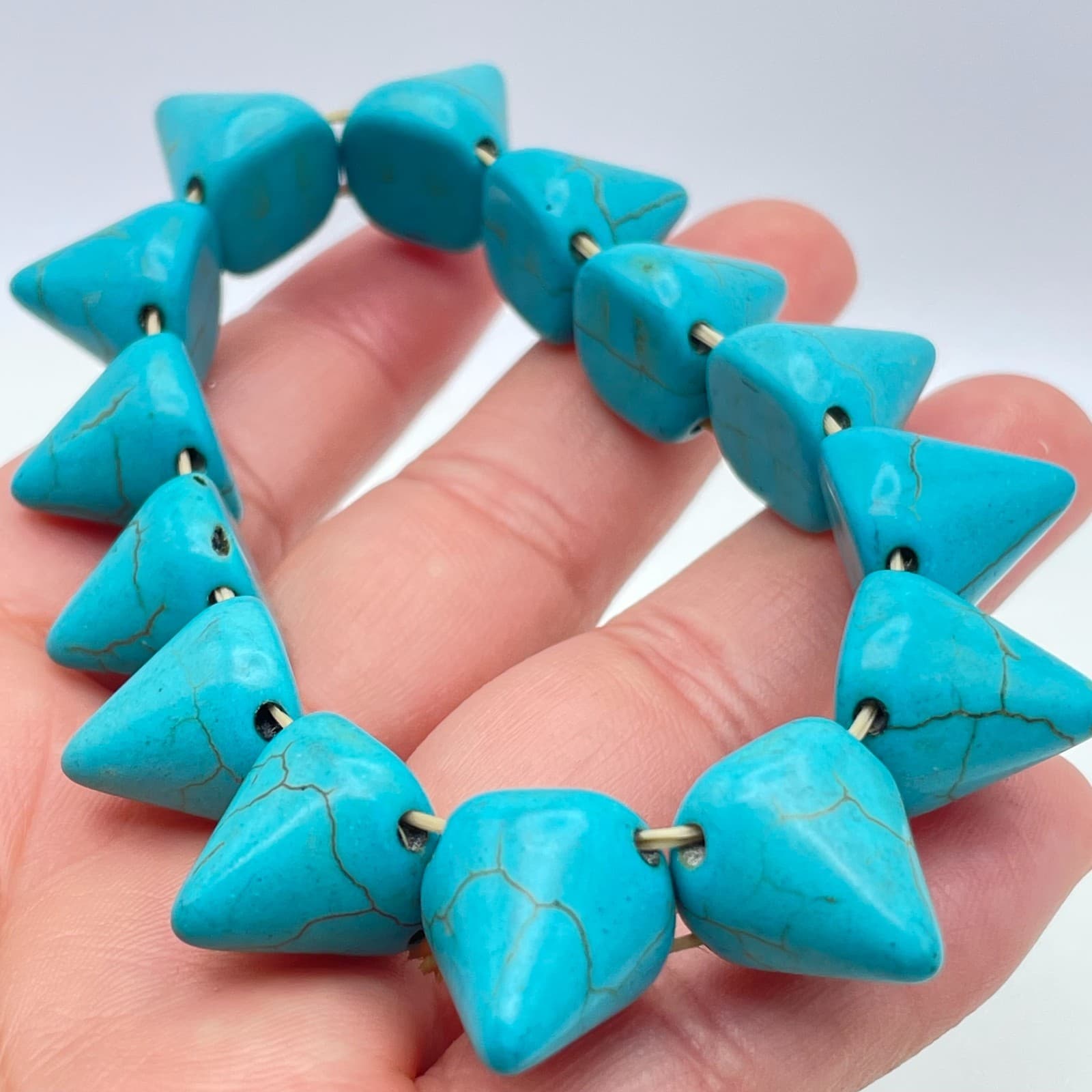Southwestern Teal Boho-Chic Turquoise Howlite Pyramid Spike Stretch Bracelet - Thumbnail 4