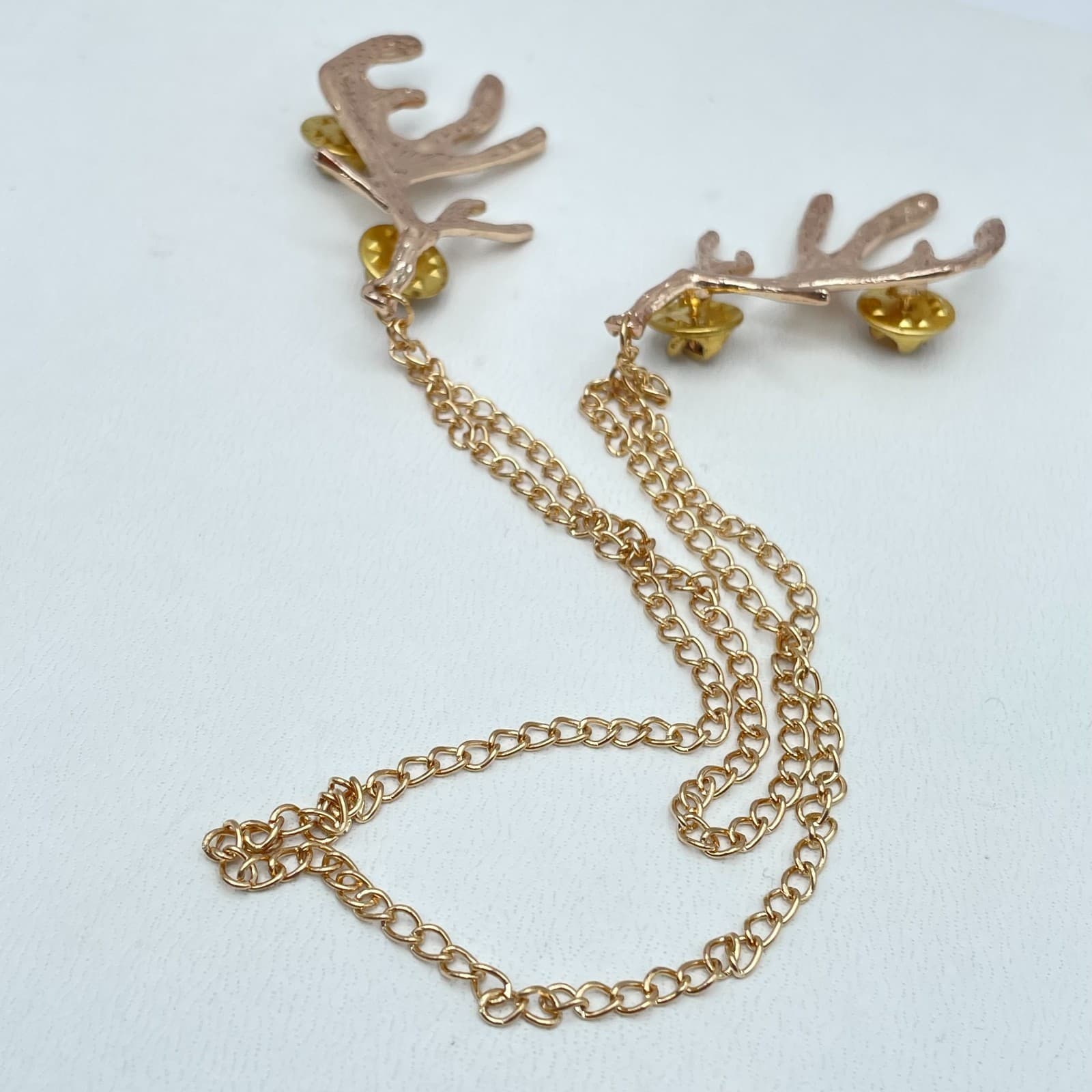 Y2K Gold-Tone Fashion Classic Curb Link Chain Reindeer Head Antler Collar Pins - Thumbnail 11