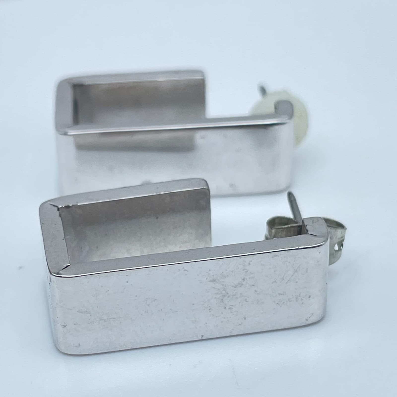 Contemporary Silver-Tone Metal Open Geometric J-Hoop Stud Butterfly-Back Earring - Thumbnail 4