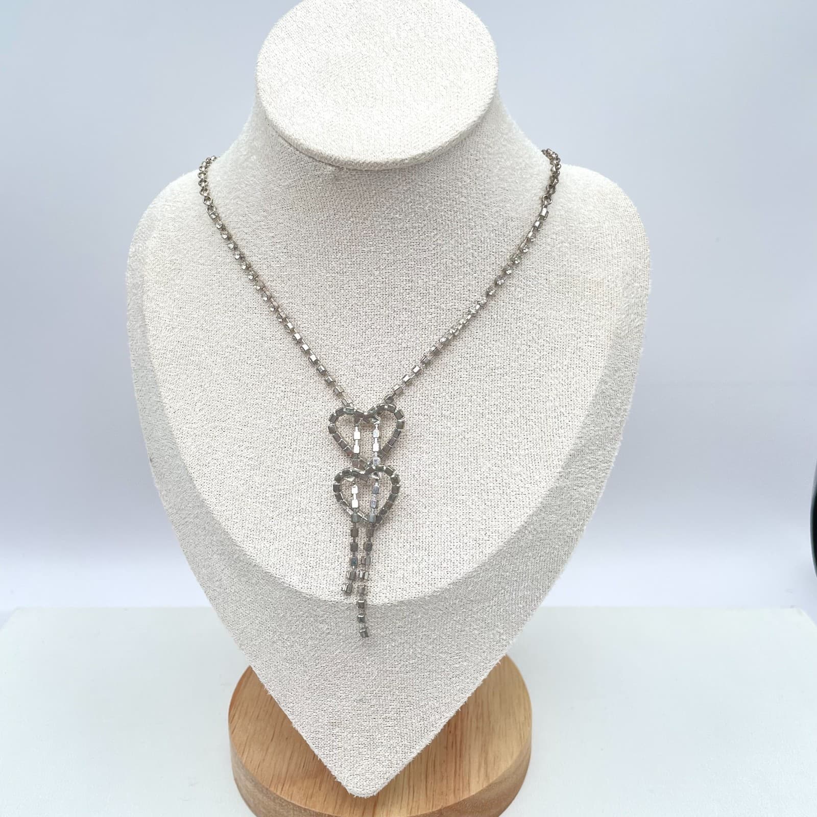 Vintage Silver-Tone Prong Rhinestone Beads Double Heart Pendant Lariat Necklace - Thumbnail 3