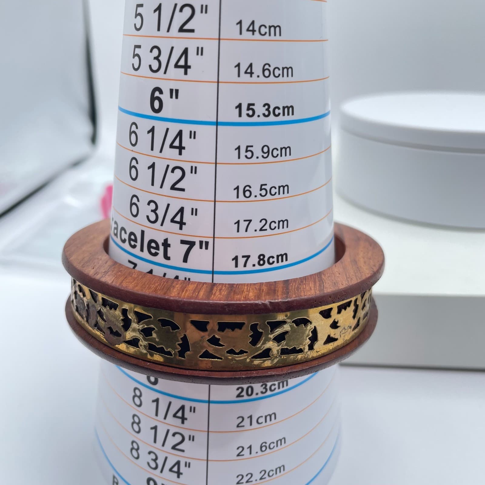 Vintage Gold-Tone Safari Classic Boho Wood Floral Filigree Bangle Bracelet - Thumbnail 7