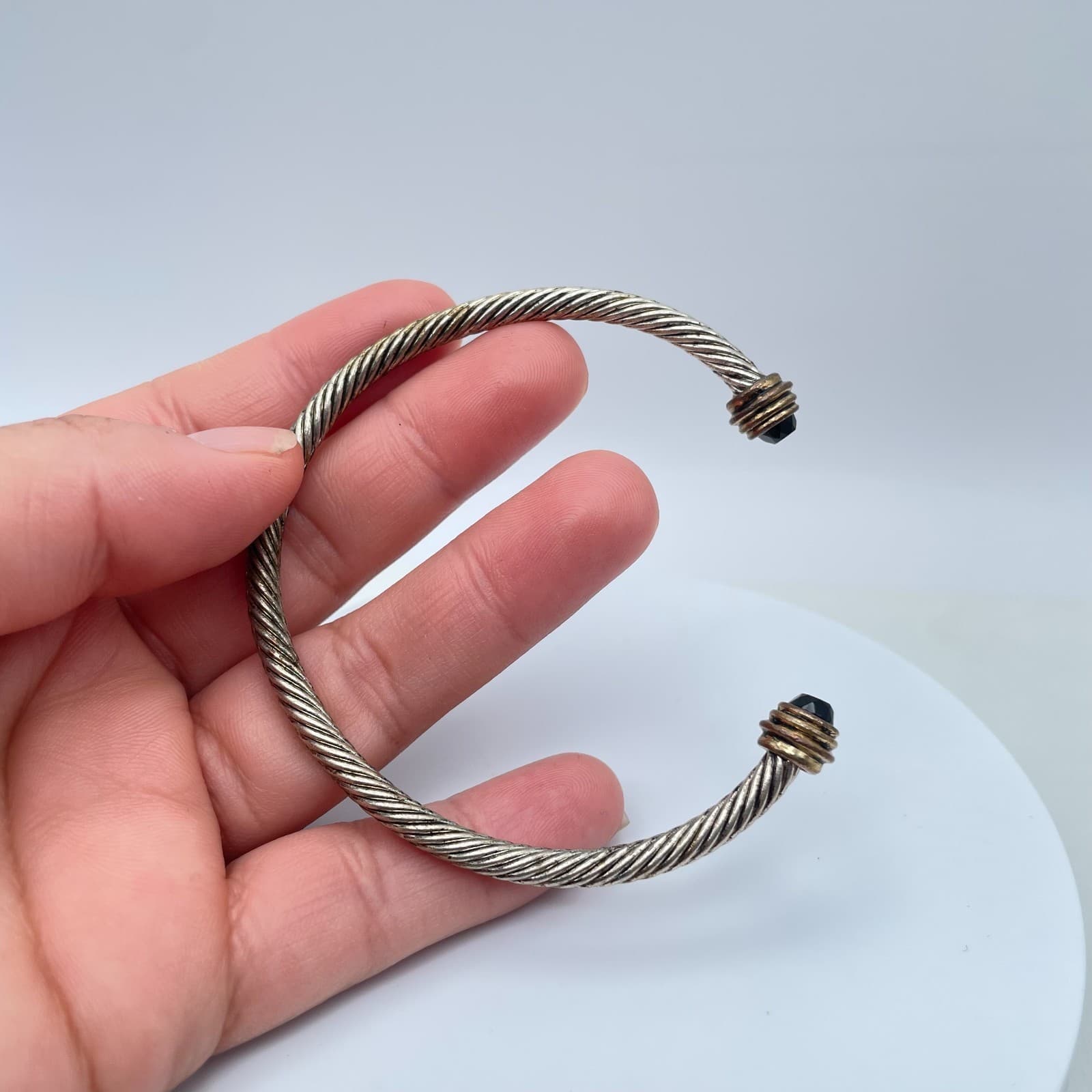 VTG Gold-Tone Adjustable Classic Engraved Braided Twisted Cable Cuff Bracelet - Thumbnail 6