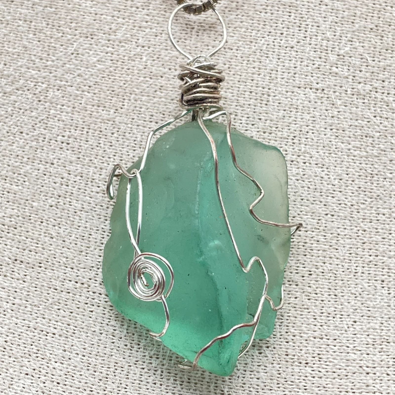 Silver-Tone Box Chain Wire-Wrapped Sea Foam Green Sea Glass Pendant Necklace - Thumbnail 4
