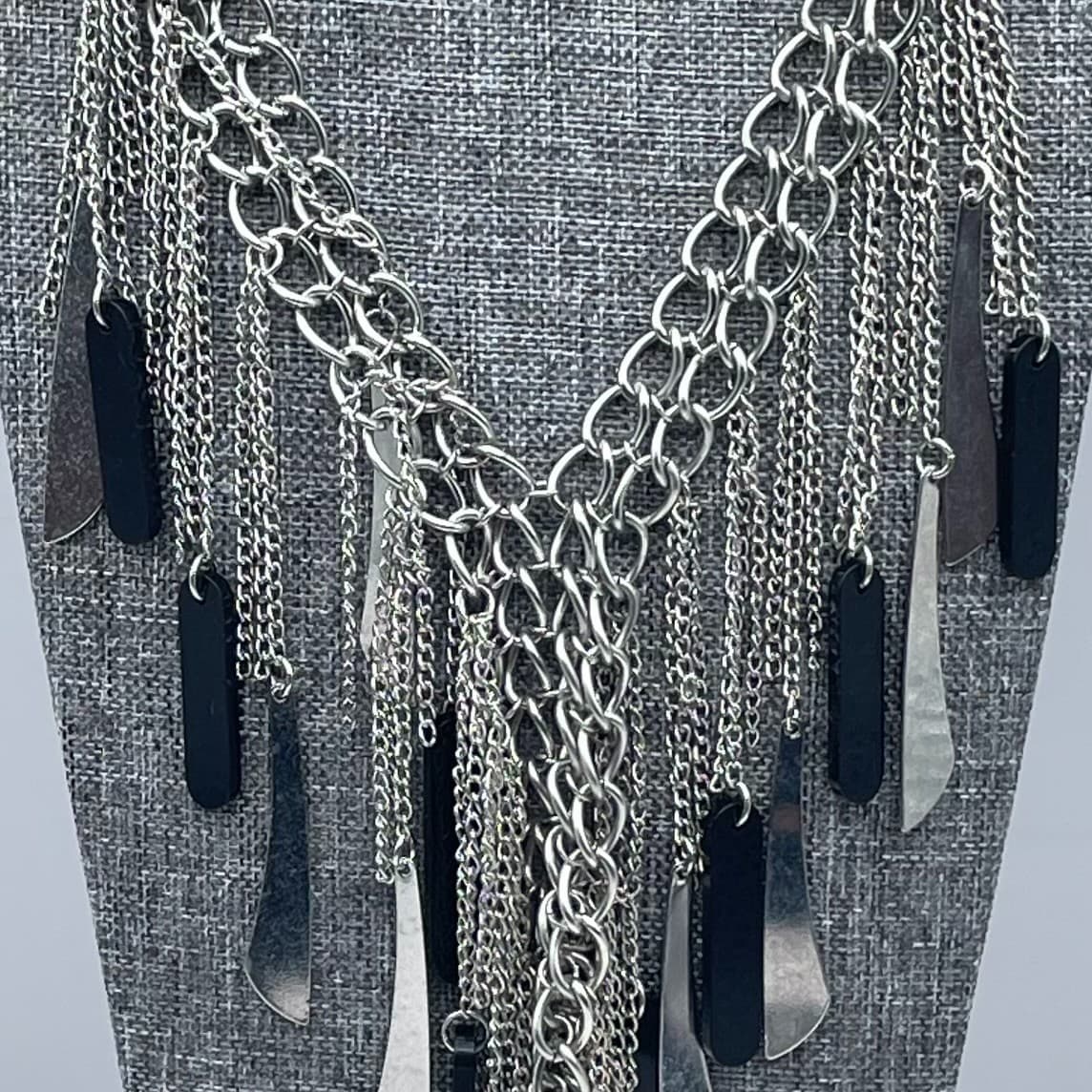 Contemporary Silver-Tone Statement Chain Fringe Bib Layered Lobster Necklace - Thumbnail 4