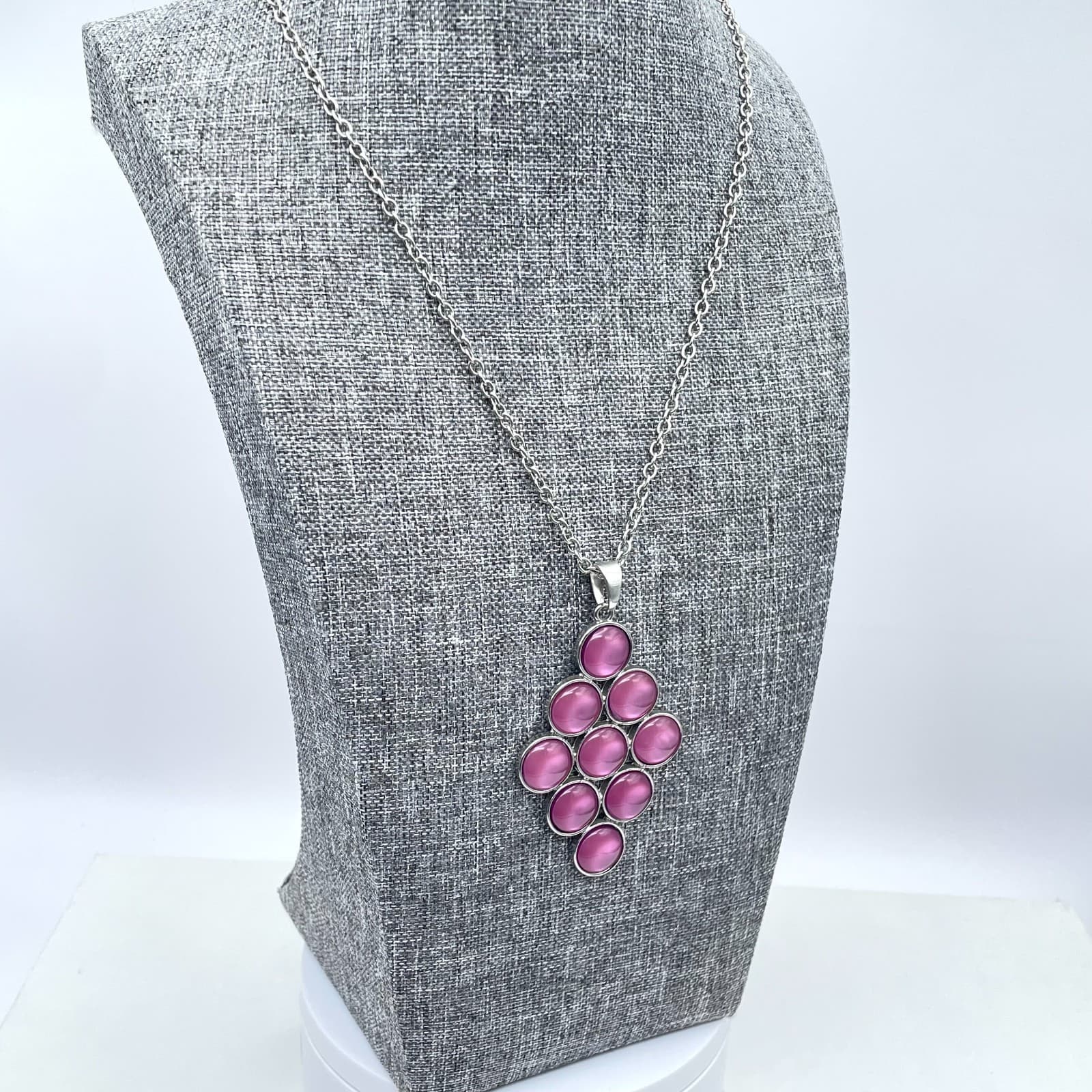 Charming Charlie Silver-Tone Mod Revival Cats Eye Cluster Grape Pendant Necklace - Thumbnail 6