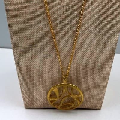 Vintage Gold Tone Abstract Swirl Pendant Necklace Large Round Cutout Statement - Thumbnail 2