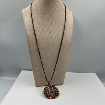 VTG Large Round Pendant Necklace Amber Tone Rhinestone Filigree Antique Style - Thumbnail 5