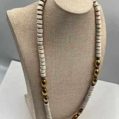 Vintage White Heishi Bead Necklace Gold Tone Barrel Beads Long Strand Bohemian - Thumbnail 6