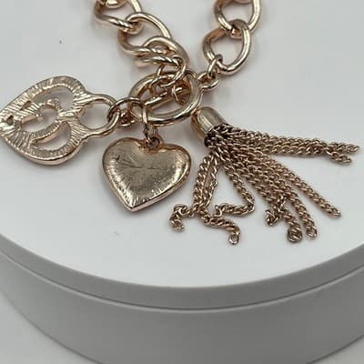 Vintage Guess Gold Tone Charm Bracelet Heart Tassel Rhinestone Initial G Chain - Thumbnail 5